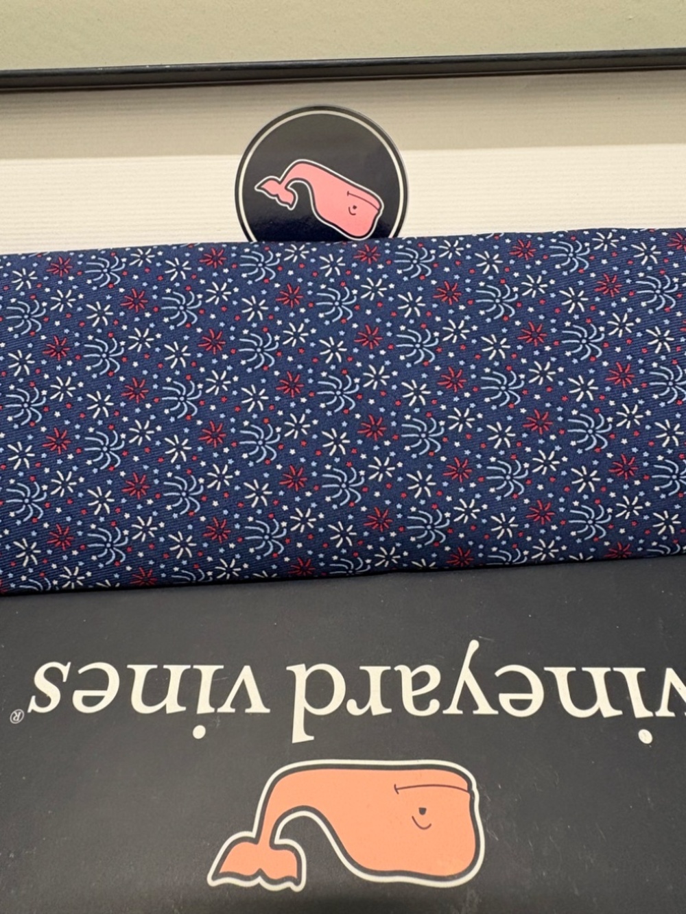Vineyard Vines fireworks tie NWT